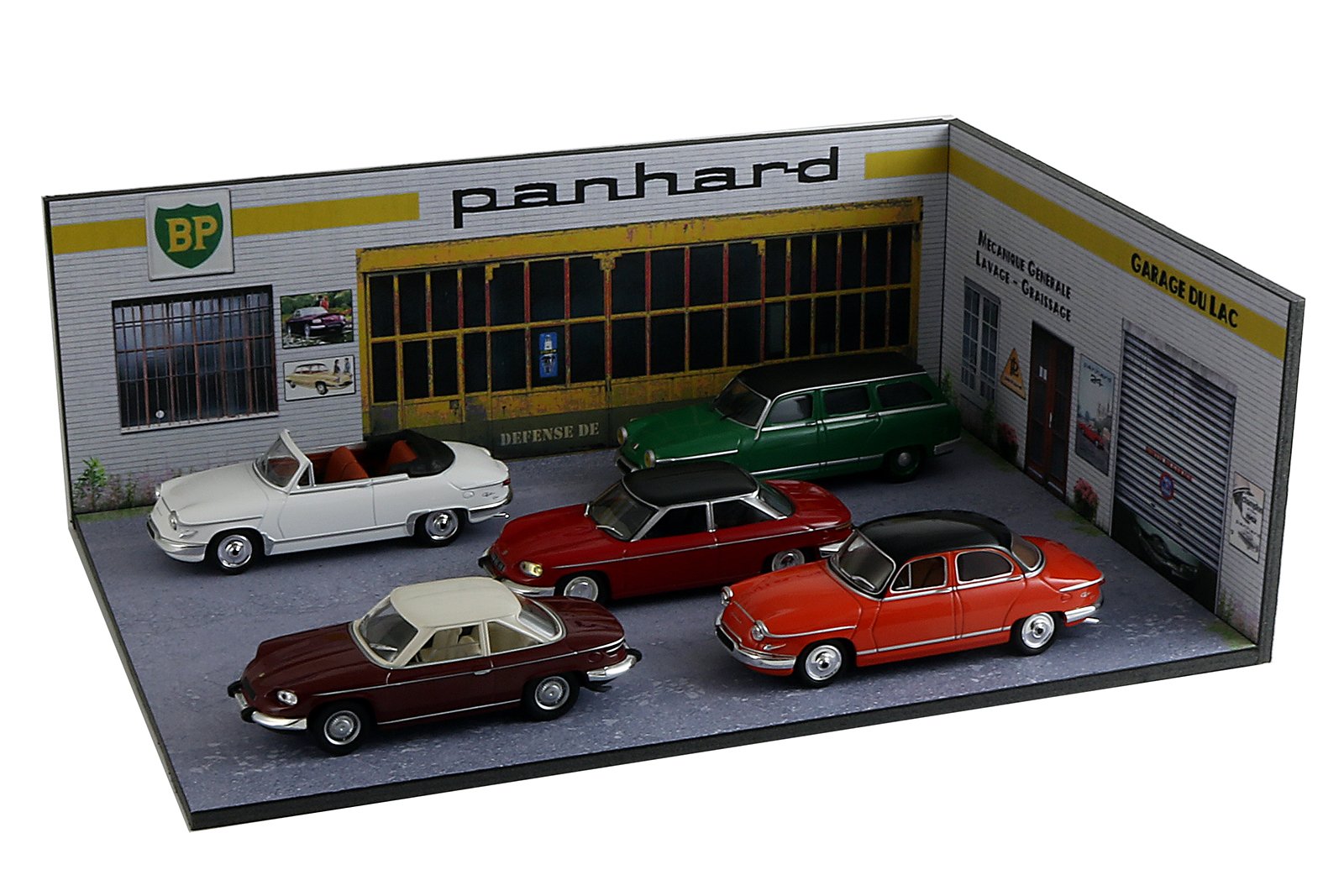 43-3-D-H-R-025_Panhard_02.JPG